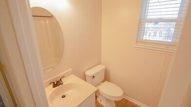 106 Sunrise Rd in Charleston, SC - Building Photo - Building Photo