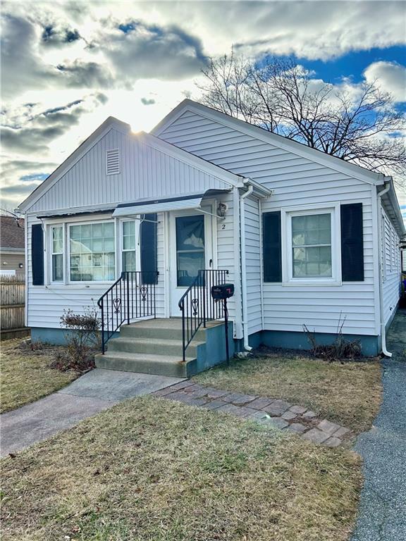 property at 2 Locust Ave
