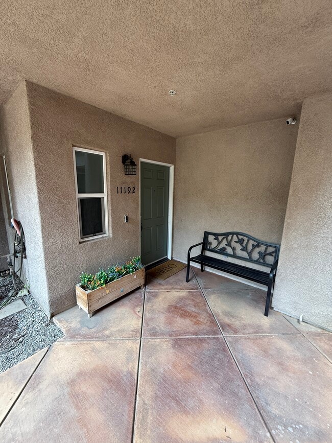 11192 Snapdragon St in Ventura, CA - Building Photo - Building Photo