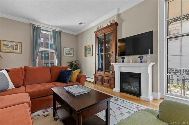 7 Wooster Pl in New Haven, CT - Building Photo - Building Photo