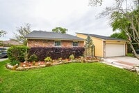 13403 Montaigne Dr photo'