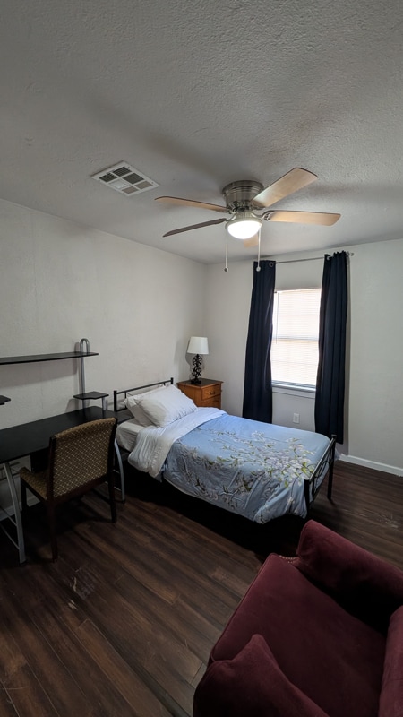 1004 NE 28th St in Oklahoma City, OK - Building Photo - Building Photo