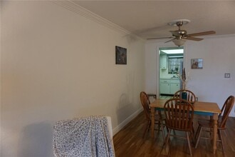 1000 49th Street N in St. Petersburg, FL - Building Photo - Building Photo