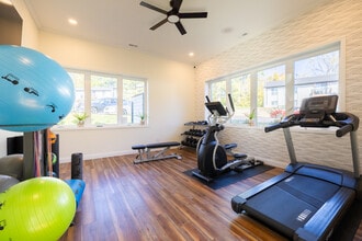 8Ninety at Loveland in Loveland, OH - Foto de edificio - Interior Photo