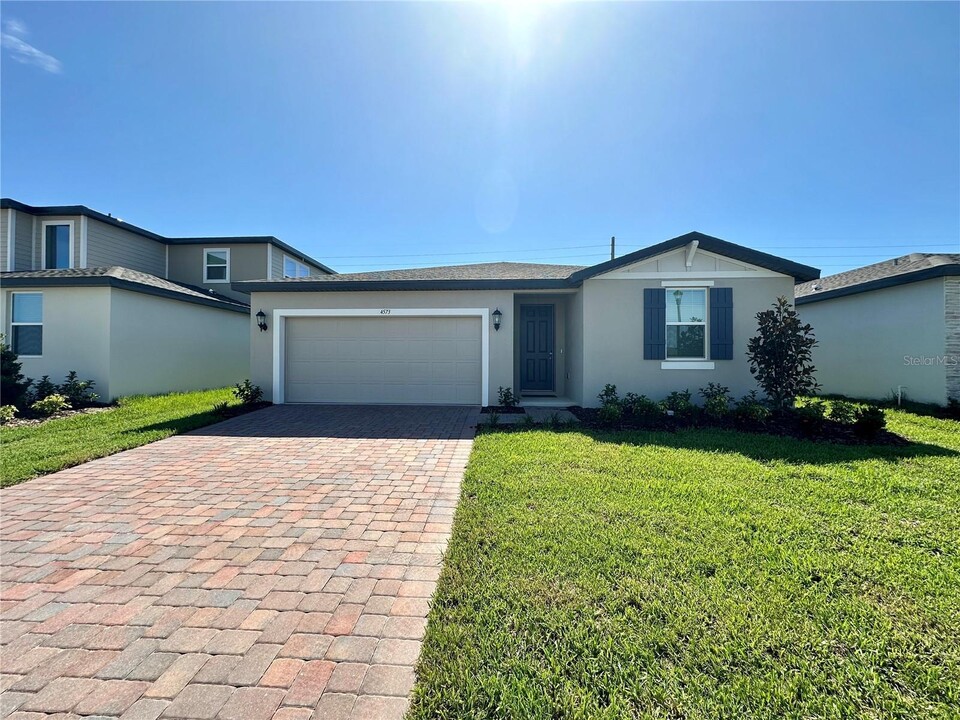 4573 Sidesaddle Trl in St. Cloud, FL - Building Photo