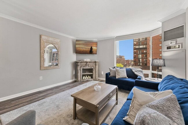 1512 Larimer St in Denver, CO - Building Photo - Building Photo