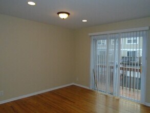 746 Tiffany Ct in Antioch, IL - Building Photo - Building Photo