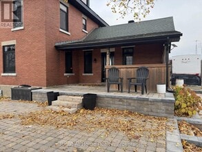 12 Erinville Dr in Erin, ON - Building Photo - Building Photo