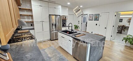 2319 Drake Dr in Orlando, FL - Building Photo - Building Photo