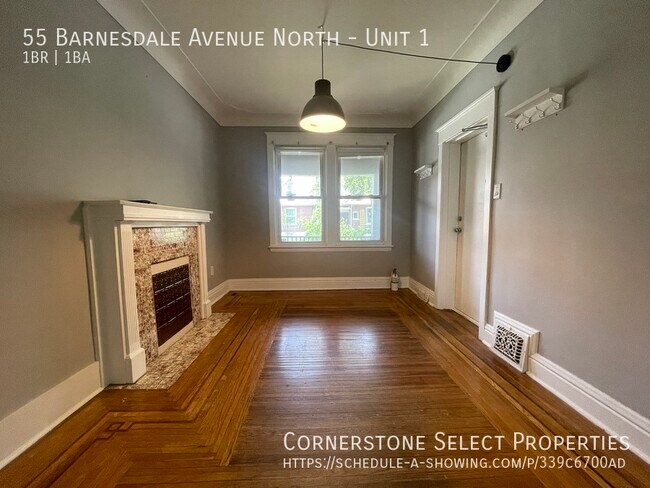 55 Barnesdale Ave N in Hamilton, ON - Building Photo - Building Photo