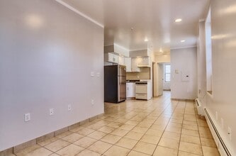 715 28th St in Union City, NJ - Building Photo - Building Photo