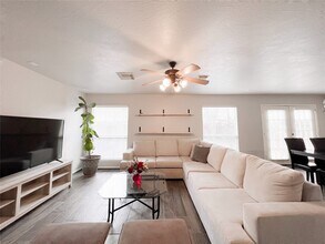 10838 Waterfern Ct in Houston, TX - Building Photo - Building Photo