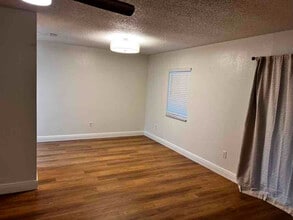 543 Silver Course Ct in Ocala, FL - Foto de edificio - Building Photo