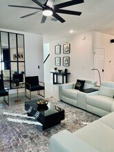 2215 Pigeon Plum Dr in Haines City, FL - Building Photo - Building Photo
