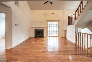 14 Homestead Ln in Lincoln Park, NJ - Building Photo - Building Photo