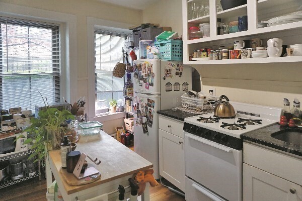 112 Willow St, Unit 1 in Cambridge, MA - Building Photo - Building Photo