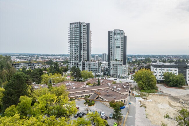 Cambie Gardens in Vancouver, BC - Building Photo - Building Photo