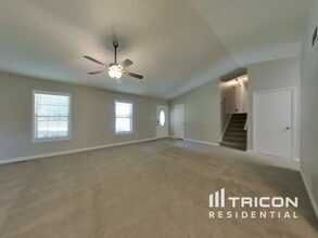 1301 Fairridge Cir SW in Marietta, GA - Building Photo - Building Photo