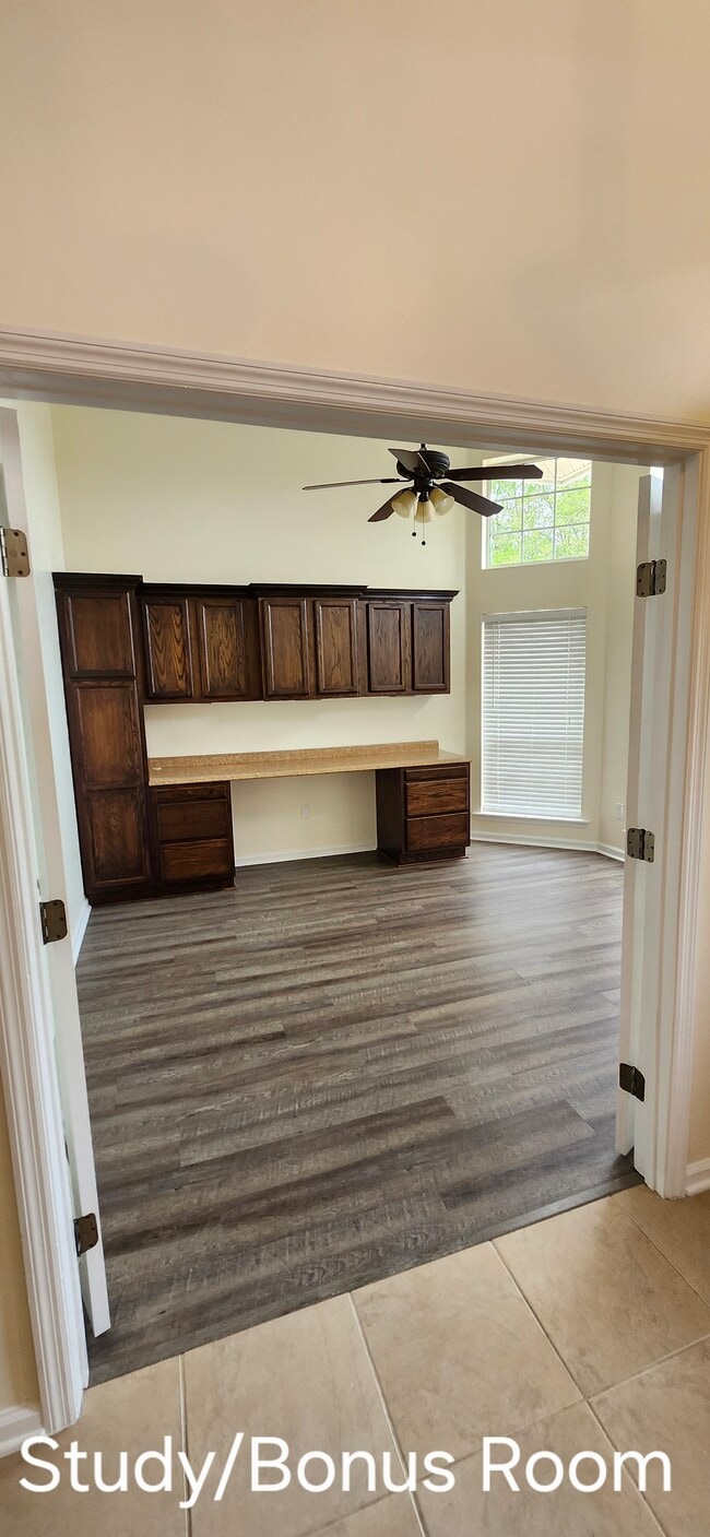 3774 Bedford Dr in Middleburg, FL - Foto de edificio - Building Photo