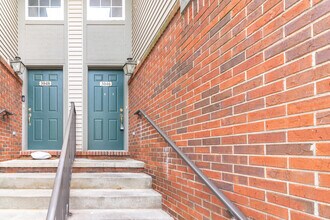 3046 Barclay Way in Ann Arbor, MI - Building Photo - Building Photo