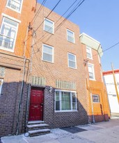 914 E Passyunk Ave in Philadelphia, PA - Building Photo - Building Photo