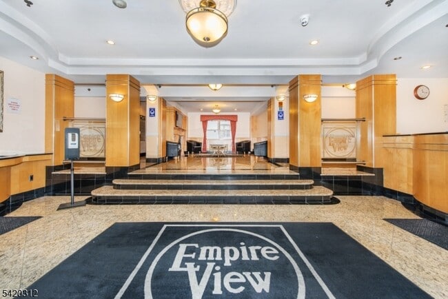 70 S Munn Ave in East Orange, NJ - Building Photo - Building Photo