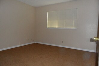 86 Audia Cir in Sacramento, CA - Building Photo - Building Photo