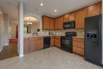 217 Spring Gardens Drive in Belmont, NC - Building Photo - Building Photo