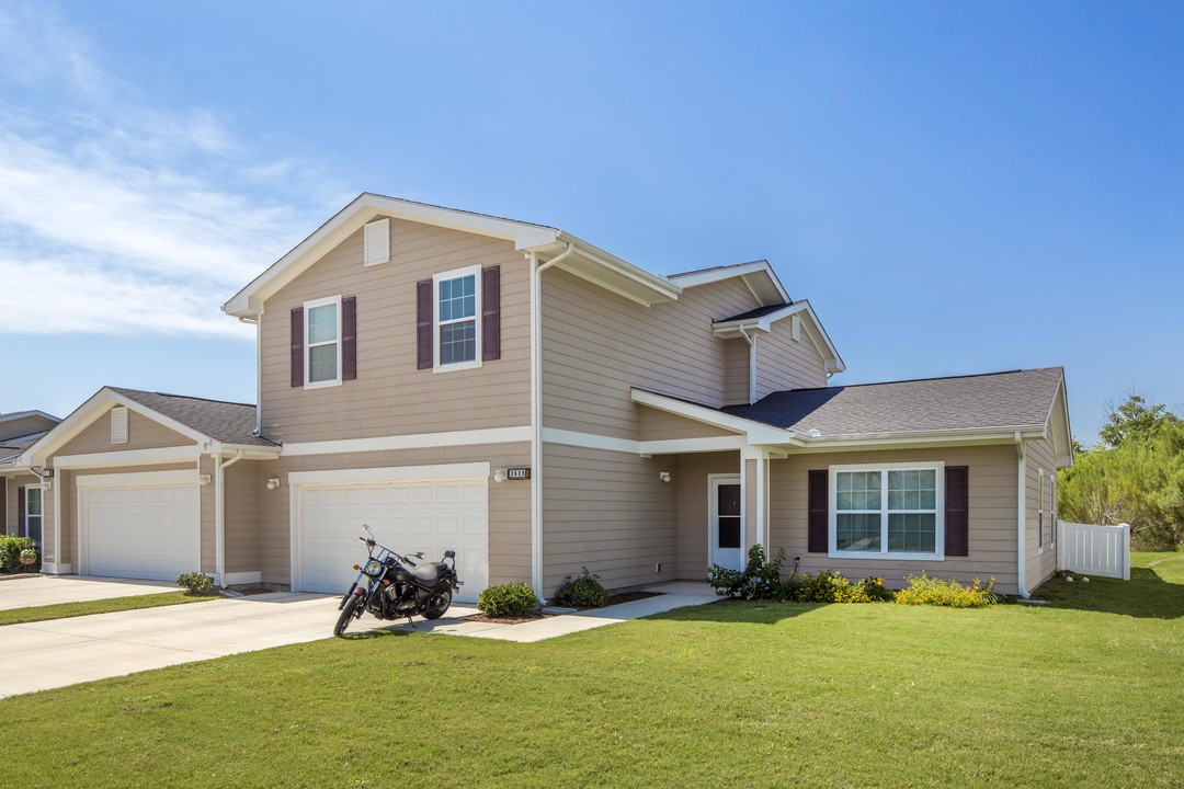 Lackland Family Homes in San Antonio, TX - Building Photo