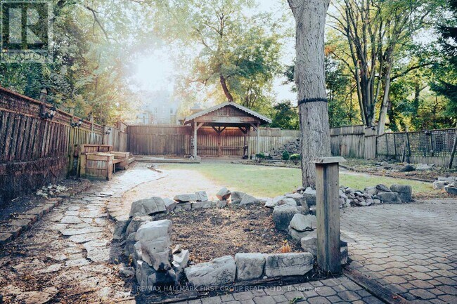 588 Marksbury Rd in Pickering, ON - Building Photo - Building Photo