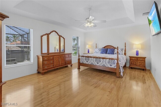 property at 2819 SW 37th Terrace