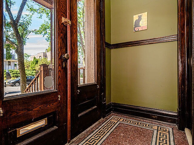 2523 N Kimball Ave in Chicago, IL - Building Photo - Building Photo