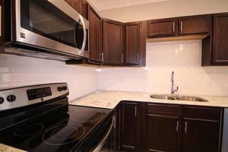 105 Cornerstone St-Unit -208 in Lynchburg, VA - Building Photo - Building Photo