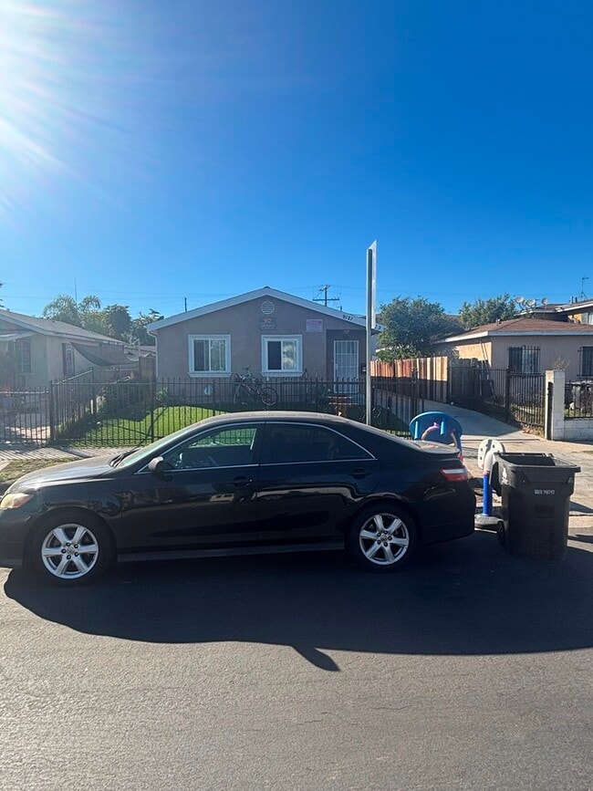 property at 9123 Baring Cross St