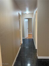 6997 Acorn Ct in Las Vegas, NV - Building Photo - Building Photo