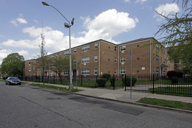 Willie T. Wright Apartments