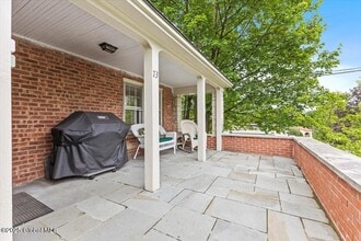 73 Oakwood St in Albany, NY - Building Photo - Building Photo