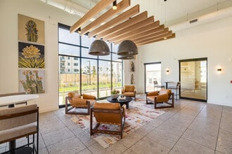 Solwyn in Santa Fe, NM - Foto de edificio - Building Photo