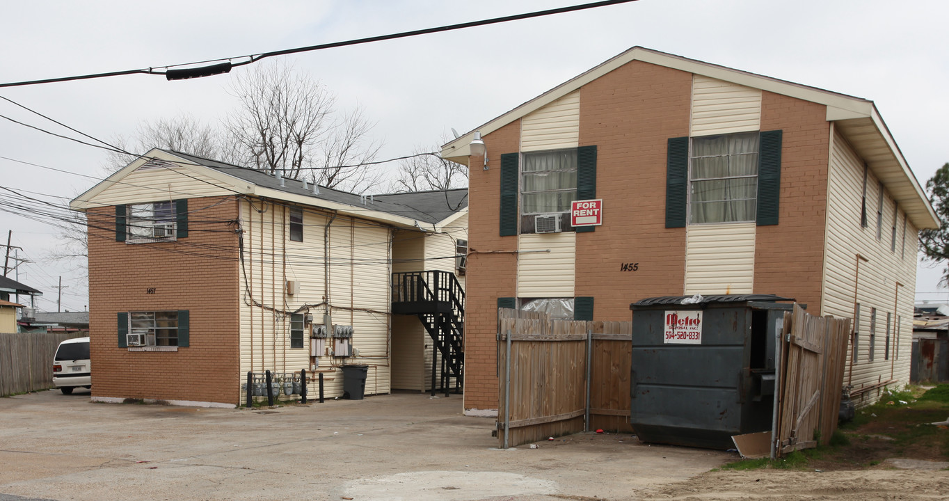 1457 Laurel St in Metairie, LA - Building Photo