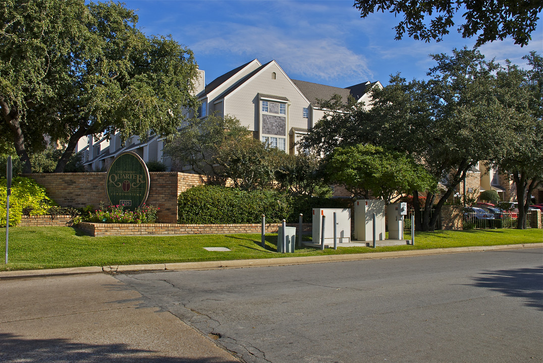 The Parkway Quarter in Dallas, TX - Building Photo