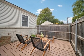 1417 E 38th Pl in Tulsa, OK - Foto de edificio - Building Photo