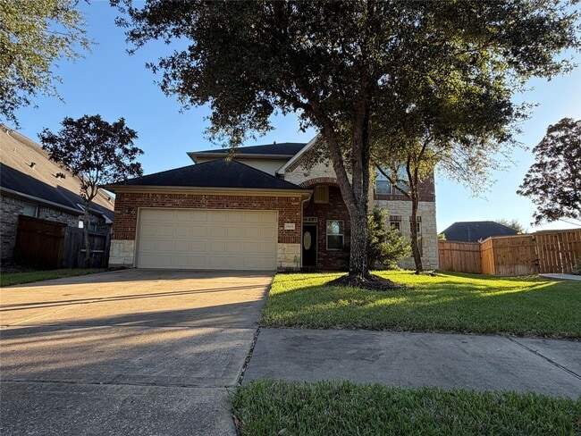 property at 28015 Silverstream Ct