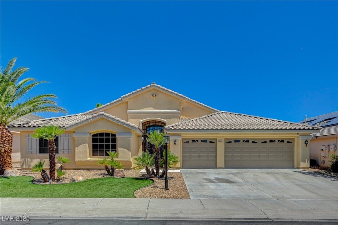 5660 Winter Star Ct in Las Vegas, NV - Building Photo