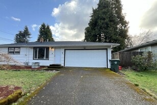 4260 Lilly Ave SE in Salem, OR - Building Photo