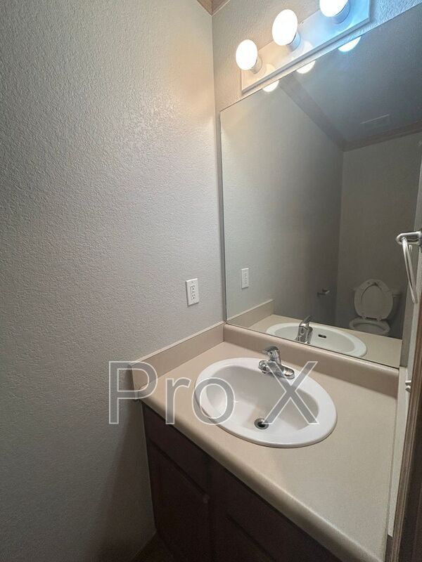 2685 Ponchartrain St in Springdale, AR - Building Photo - Building Photo