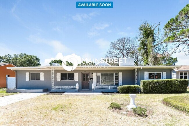 property at 2124 Almeria Way S