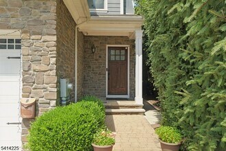 61 Mechanic St in Millburn, NJ - Building Photo - Building Photo