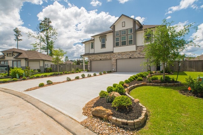 property at 438 Lake Day Dr