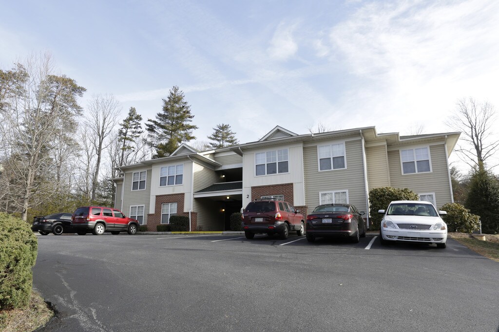 River Glen Apartments Arden, NC Apartments For Rent