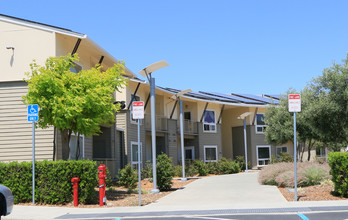 Casa Grande Senior Apartments in Petaluma, CA - Building Photo - Building Photo